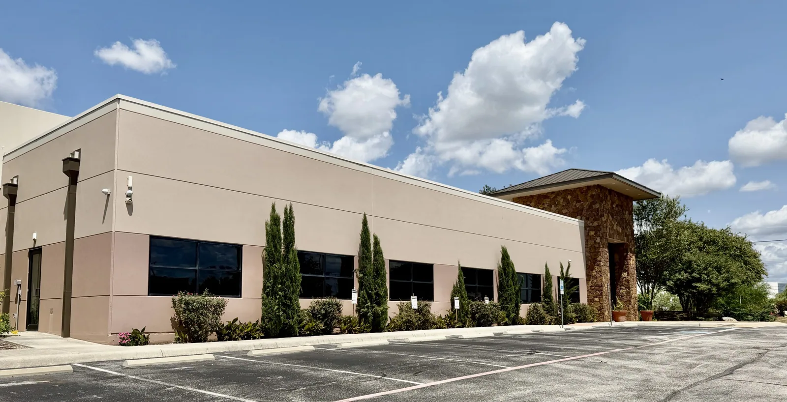 Roofing for Logistics and 3PL in Boca Raton, FL